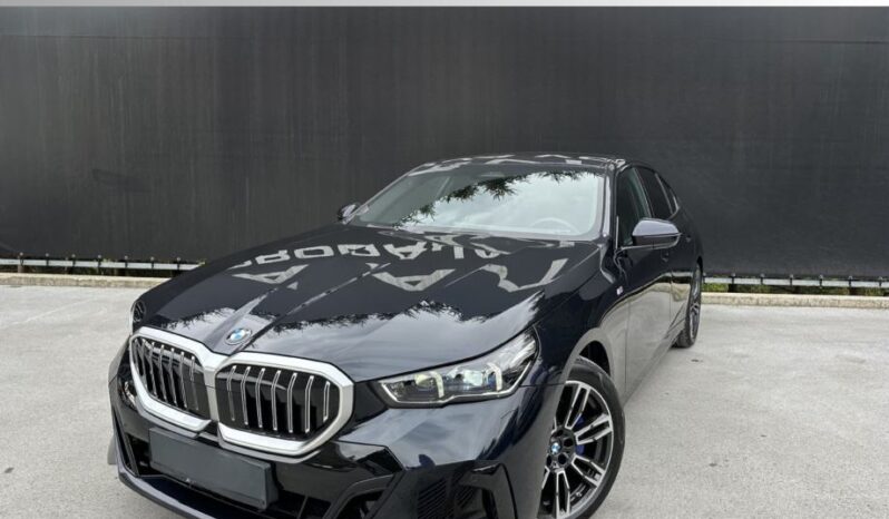 
								BMW serija 5 520d MSPORT *JAMSTVO 24 Mjeseca* CIJENA S PDV! full									