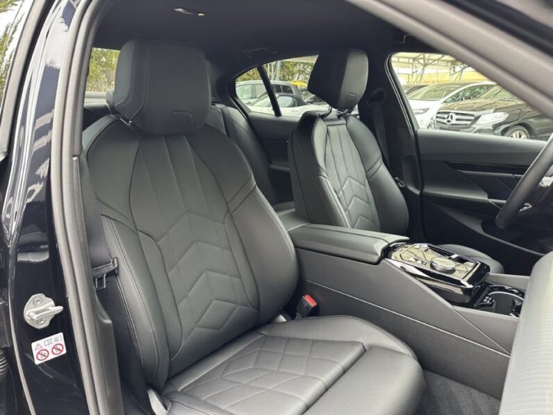 
								BMW serija 5 520d MSPORT *JAMSTVO 24 Mjeseca* CIJENA S PDV! full									