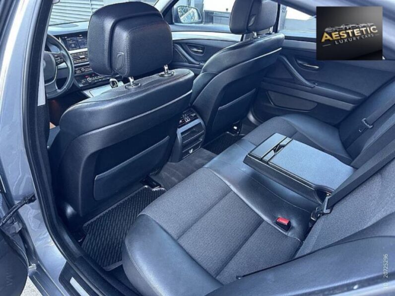 
								BMW serija 5 520d XENON *JAMSTVO 12 Mjeseci* CIJENA S PDV! full									