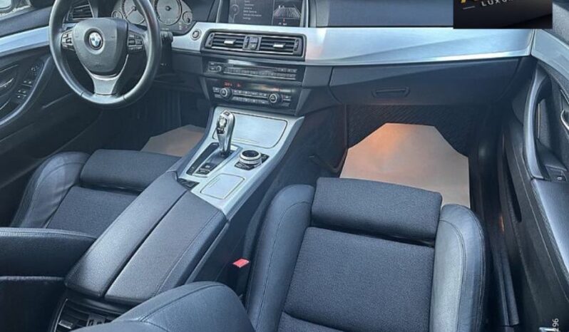 
								BMW serija 5 520d XENON *JAMSTVO 12 Mjeseci* CIJENA S PDV! full									