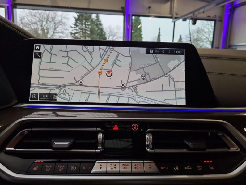 
								BMW X6 xDrive30d *JAMSTVO 24 Mjeseca* CIJENA S PDV!! full									