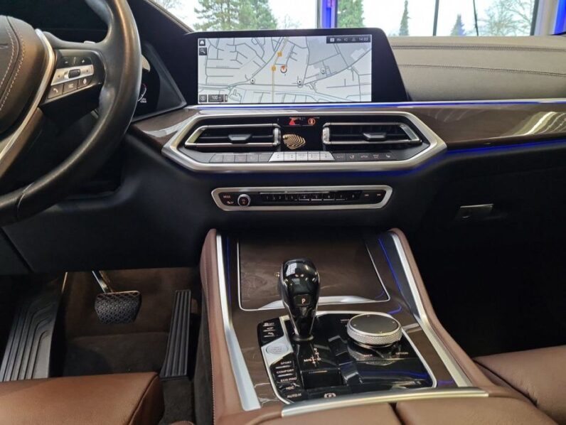 
								BMW X6 xDrive30d *JAMSTVO 24 Mjeseca* CIJENA S PDV!! full									
