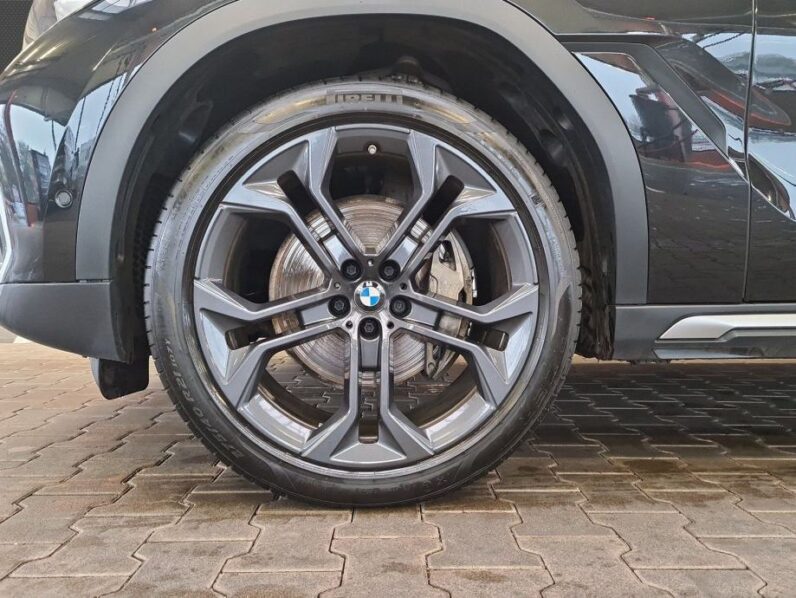 
								BMW X6 xDrive30d *JAMSTVO 24 Mjeseca* CIJENA S PDV!! full									