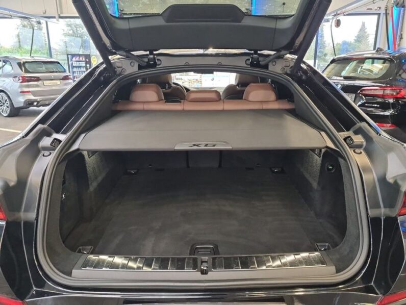 
								BMW X6 xDrive30d *JAMSTVO 24 Mjeseca* CIJENA S PDV!! full									