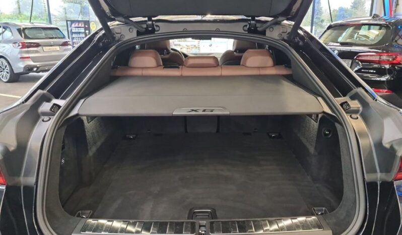 
								BMW X6 xDrive30d *JAMSTVO 24 Mjeseca* CIJENA S PDV!! full									