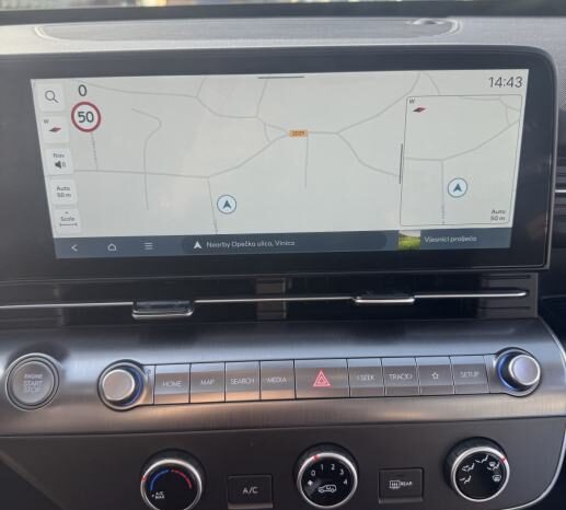 
								Hyundai Kona 1,0 T-GDI *JAMSTVO 5 GOD* full									