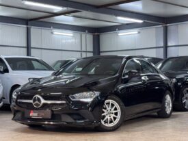 Mercedes-Benz CLA klasa 180 *JAMSTVO 12 Mjeseci* CIJENA S PDV!