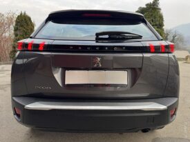 Peugeot 2008 1,2 PureTech Allure *JAMSTVO 12 Mjeseci* CIJENA S PDV!