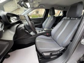 Peugeot 2008 1,2 PureTech Allure *JAMSTVO 12 Mjeseci* CIJENA S PDV!