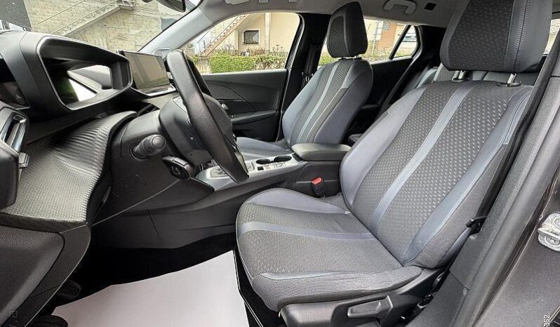 
								Peugeot 2008 1,2 PureTech Allure *JAMSTVO 12 Mjeseci* CIJENA S PDV! full									