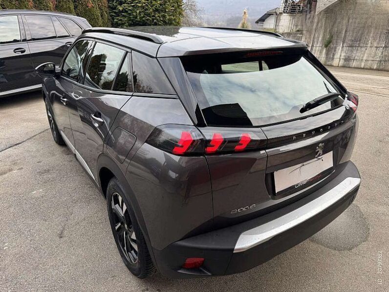 
								Peugeot 2008 1,2 PureTech Allure *JAMSTVO 12 Mjeseci* CIJENA S PDV! full									