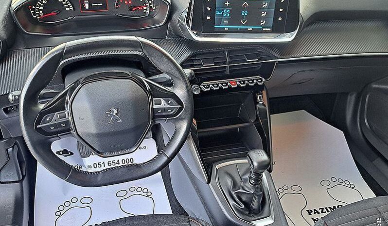 
								Peugeot 2008 1,2 PureTech *JAMSTVO 12 MJESECI* CIJENA DO REG!! full									