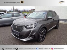 Peugeot 2008 1,2 PureTech *JAMSTVO 12 Mjeseci* CIJENA S PDV!