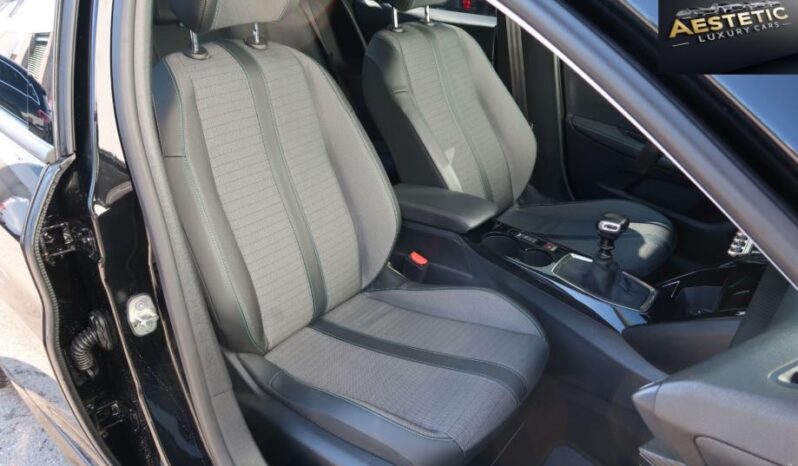 
								Peugeot 208 1,2 ALLURE *JAMSTVO 12 Mjeseci* CIJENA S PDV! full									