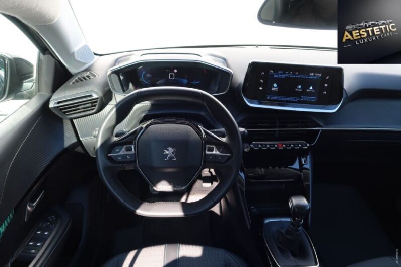 
								Peugeot 208 1,2 ALLURE *JAMSTVO 12 Mjeseci* CIJENA S PDV! full									