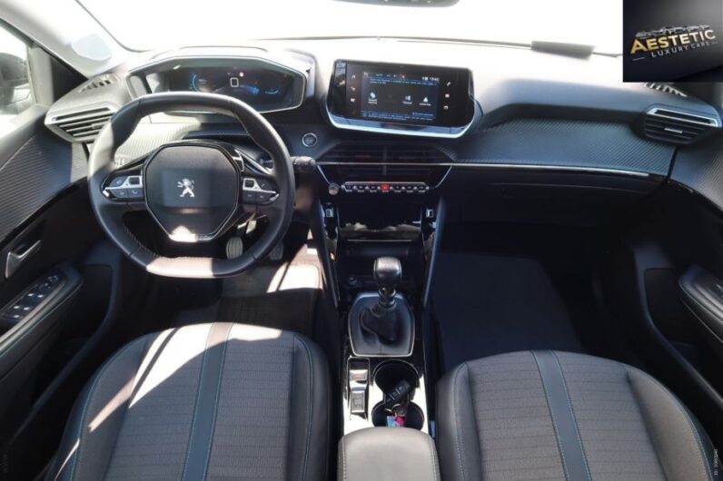 
								Peugeot 208 1,2 ALLURE *JAMSTVO 12 Mjeseci* CIJENA S PDV! full									