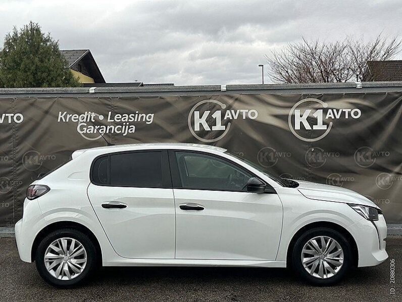 
								Peugeot 208 1,2 PureTech *JAMTVO 12 Mjeseci* CIJENA DO REG! full									