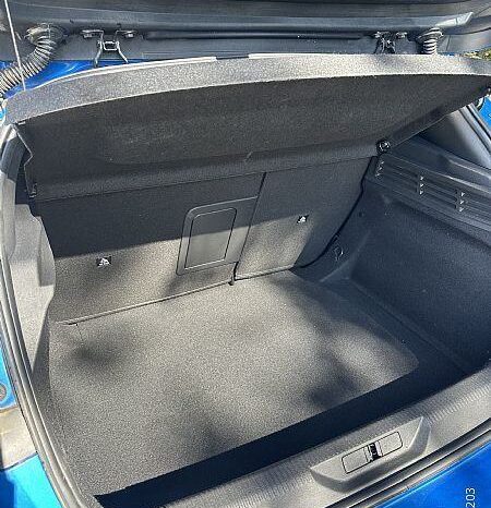 
								Peugeot 308 1,2 ActivePack Allure *JAMSTVO 12 MJESECI* CIJENA DO REG!! full									