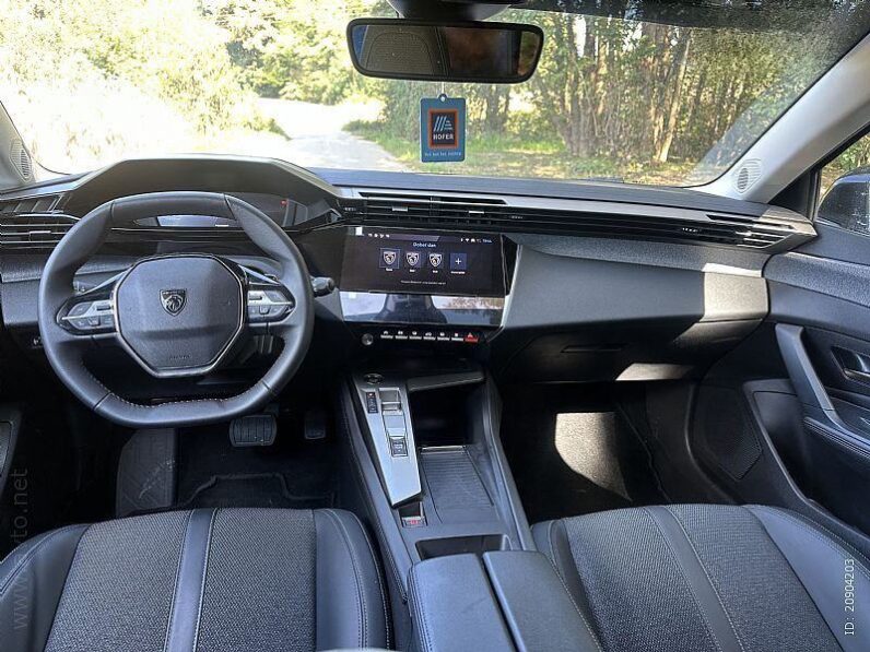 
								Peugeot 308 1,2 ActivePack Allure *JAMSTVO 12 MJESECI* CIJENA DO REG!! full									