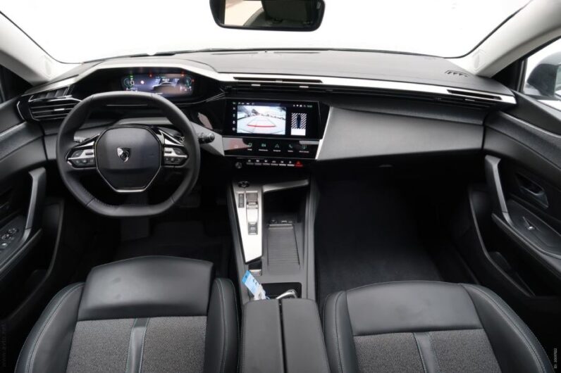 
								Peugeot 308 1,2 ActivePack Allure *JAMSTVO 12 MJESECI* CIJENA DO REG! full									