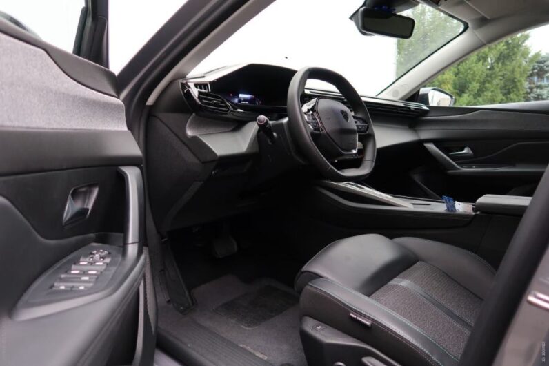 
								Peugeot 308 1,2 ActivePack Allure *JAMSTVO 12 MJESECI* CIJENA DO REG! full									