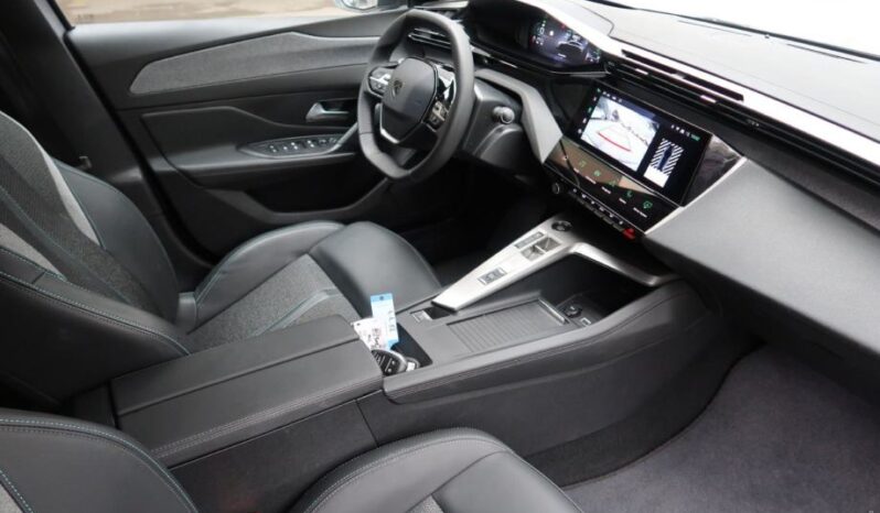 
								Peugeot 308 1,2 ActivePack Allure *JAMSTVO 12 MJESECI* CIJENA DO REG! full									