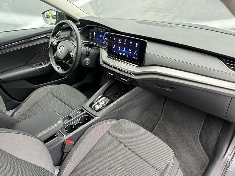 
								Škoda Octavia 2,0 TDI Ambition DSG *JAMSTVO 12 Mjeseci* CIJENA S PDV! full									