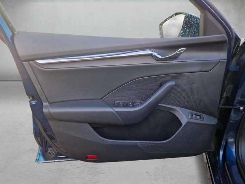 
								Škoda Octavia Combi 2,0 TDI DSG *JAMSTVO 12 Mjeseci* CIJENA S PDV! full									