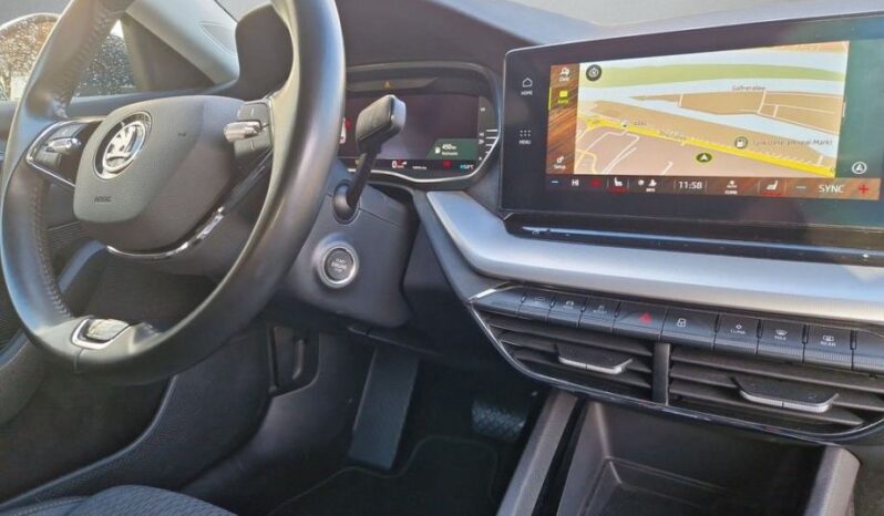 
								Škoda Octavia Combi 2,0 TDI DSG *JAMSTVO 12 Mjeseci* CIJENA S PDV! full									