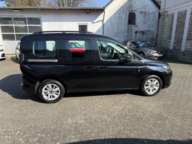 
								VW Caddy 2,0 TDI LIFE 90KW *JAMSTVO 12 Mjeseci* CIJENA S PDV! full									