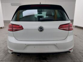 VW Golf 7 1,6 TDI R-Line PANO *CIJENA DO REGISTRACIJE!!!*