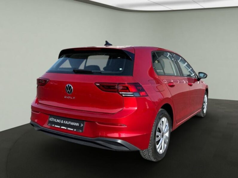 
								VW Golf 8 1,0 TSI *JAMSTVO 12 MJESECI* CIJENA DO REG!! full									
