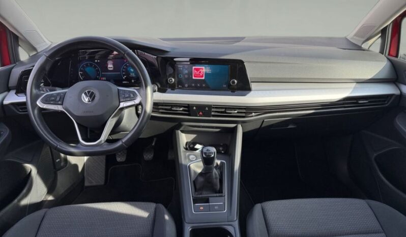
								VW Golf 8 1,0 TSI *JAMSTVO 12 MJESECI* CIJENA DO REG!! full									