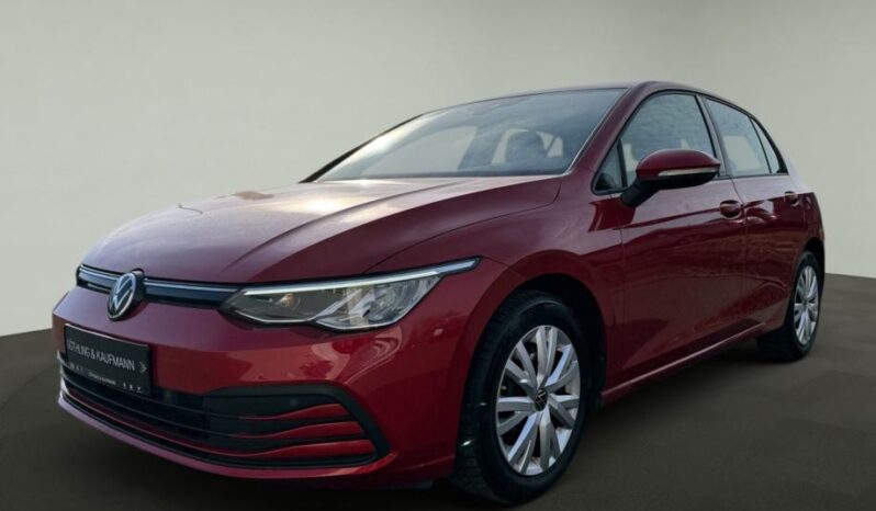 
								VW Golf 8 1,0 TSI *JAMSTVO 12 MJESECI* CIJENA DO REG!! full									