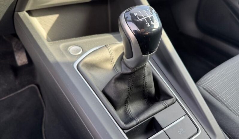 
								VW Golf 8 1,0 TSI *JAMSTVO 12 MJESECI* CIJENA DO REG!! full									