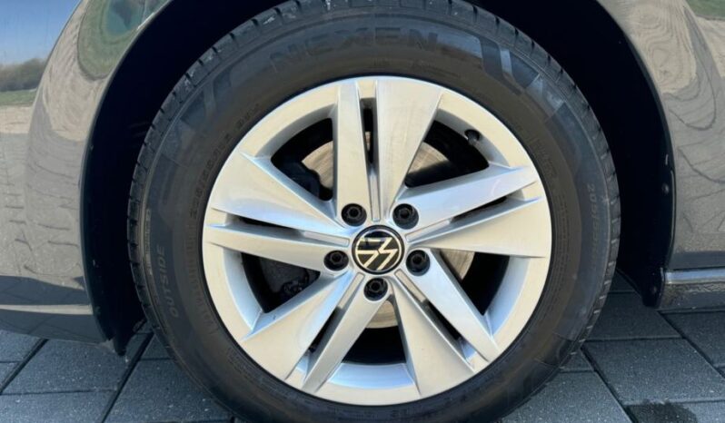 
								VW Golf 8 2,0 TDI *JAMSTVO 12 Mjeseci* CIJENA DO REG! full									
