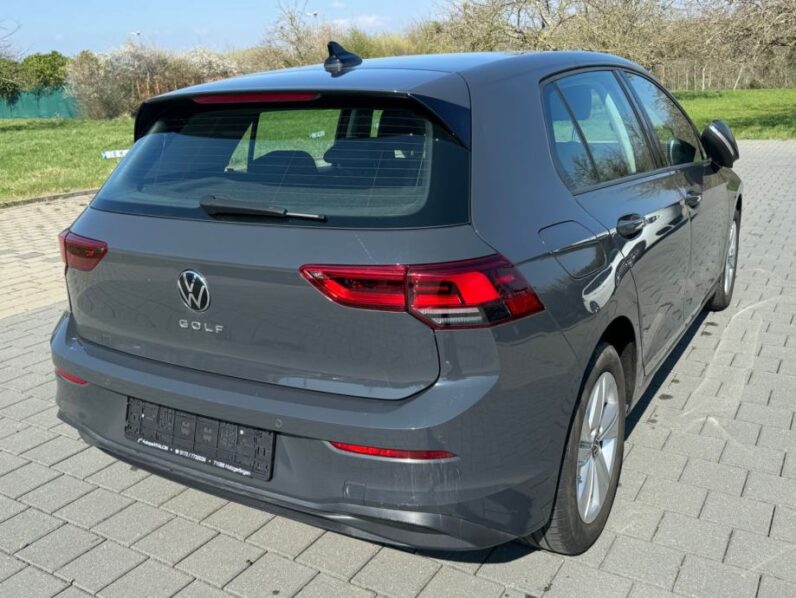 
								VW Golf 8 2,0 TDI *JAMSTVO 12 Mjeseci* CIJENA DO REG! full									