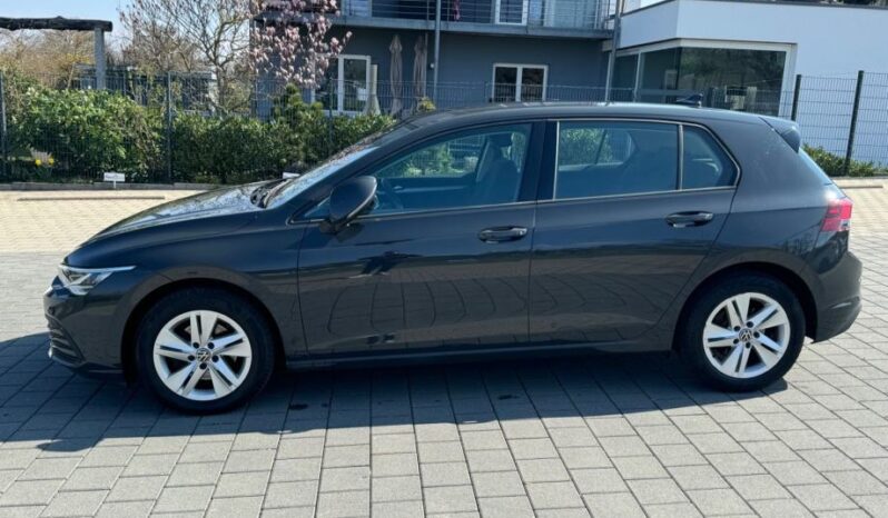 
								VW Golf 8 2,0 TDI *JAMSTVO 12 Mjeseci* CIJENA DO REG! full									