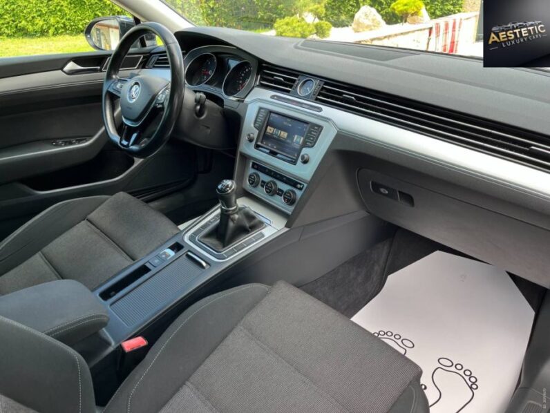 
								VW Passat 2,0 TDI BMT *JAMSTVO 12 Mjeseca* CIJENA S PDV! full									
