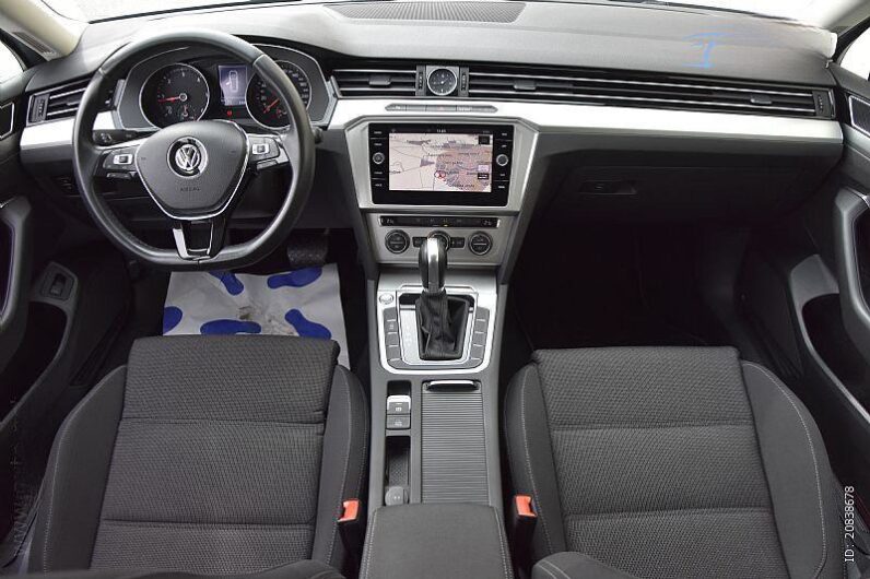 
								VW Passat Variant 2,0 TDI Comfort *JAMSTVO 12 Mjeseci* CIJENA S PDV! full									
