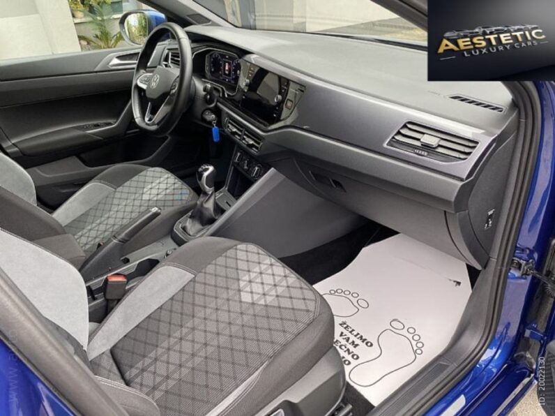 
								VW Taigo 1,0 TSI R-LINE *JAMSTVO 12 Mjeseci* CIJENA S PDV! full									