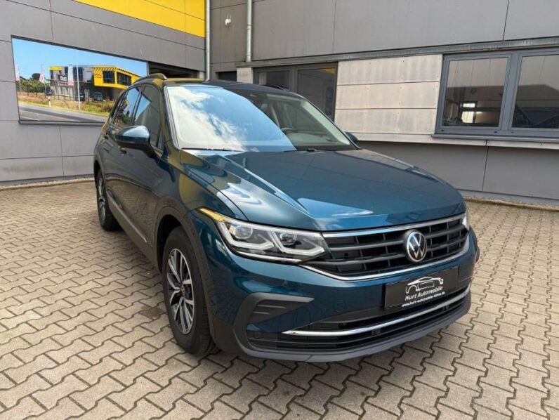 
								VW Tiguan 2,0 *JAMSTVO 12 Mjeseci* CIJENA DO REG! full									