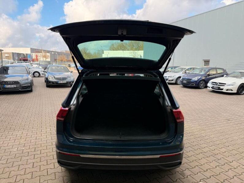 
								VW Tiguan 2,0 *JAMSTVO 12 Mjeseci* CIJENA DO REG! full									