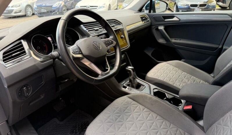 
								VW Tiguan 2,0 *JAMSTVO 12 Mjeseci* CIJENA DO REG! full									