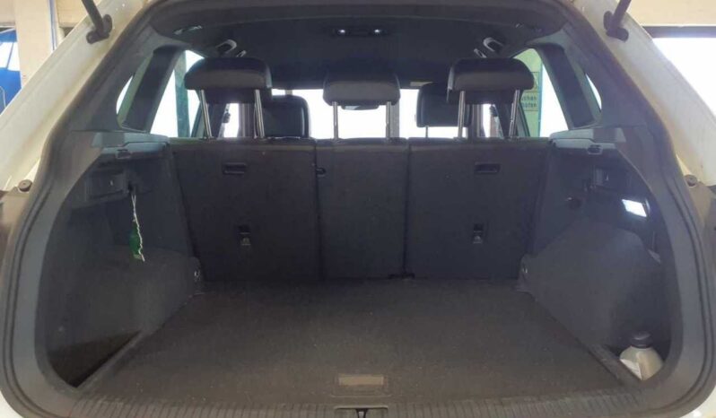
								VW Tiguan 2,0 R-Line *JAMSTVO 12 Mjeseci* CIJENA S PDV! full									