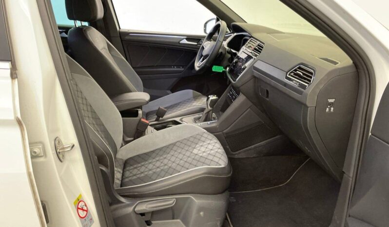 
								VW Tiguan 2,0 R-Line *JAMSTVO 12 Mjeseci* CIJENA S PDV! full									