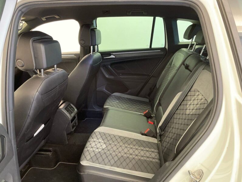 
								VW Tiguan 2,0 R-Line *JAMSTVO 12 Mjeseci* CIJENA S PDV! full									