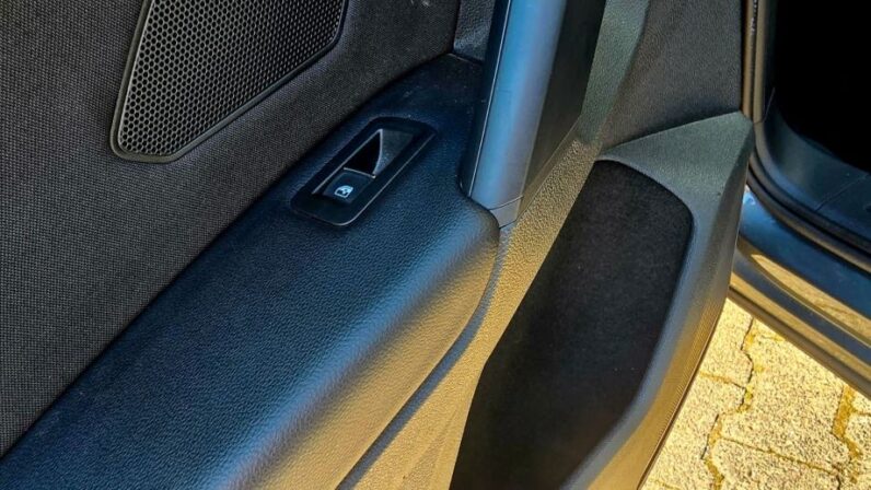 
								VW Tiguan 2,0 TDI *JAMSTVO 12 Mjeseci* CIJENA DO REG! full									