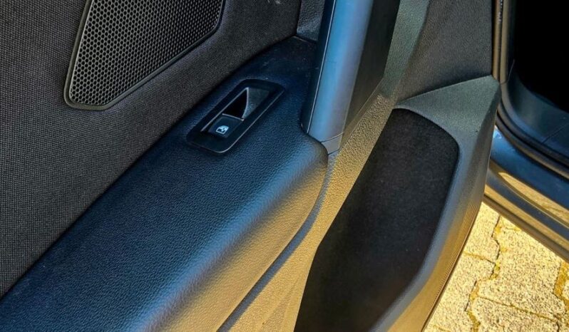 
								VW Tiguan 2,0 TDI *JAMSTVO 12 Mjeseci* CIJENA DO REG! full									