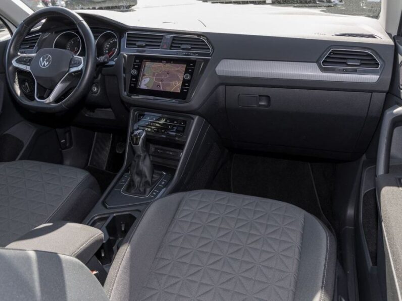 
								VW Tiguan 2,0 TDI LIFE *JAMSTVO 12 Mjeseci* CIJENA DO REG! full									